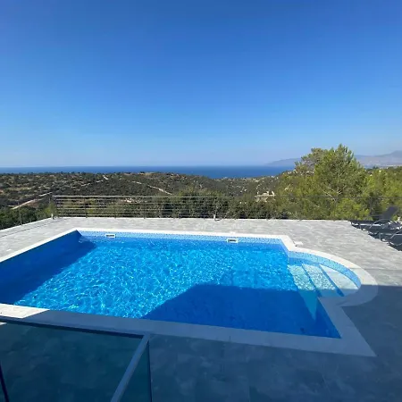 Natassa Sunset Villa